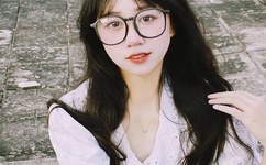 女士胸罩无遮挡透明图片